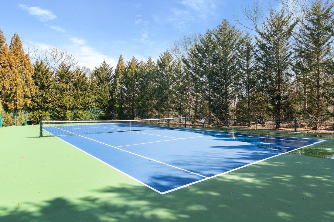 Wainscott, New York, United States 2 - 15884691