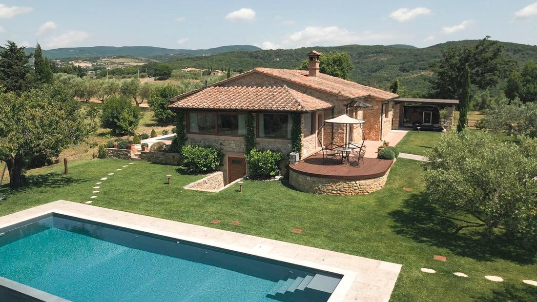 Villa in Riparbella, Tuscany, Italy 2 - 15884098