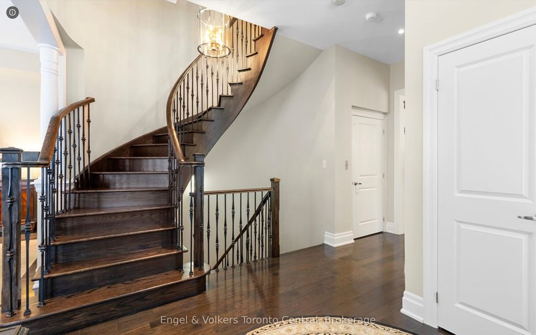 House in Collingwood, Ontario, Canada 5 - 15884601