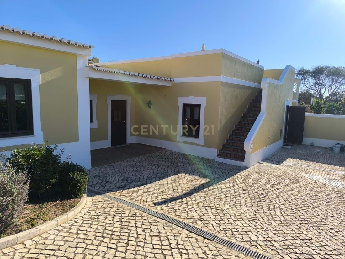 Villa in Praia da Luz, Algarve, Portugal 5 - 12255987