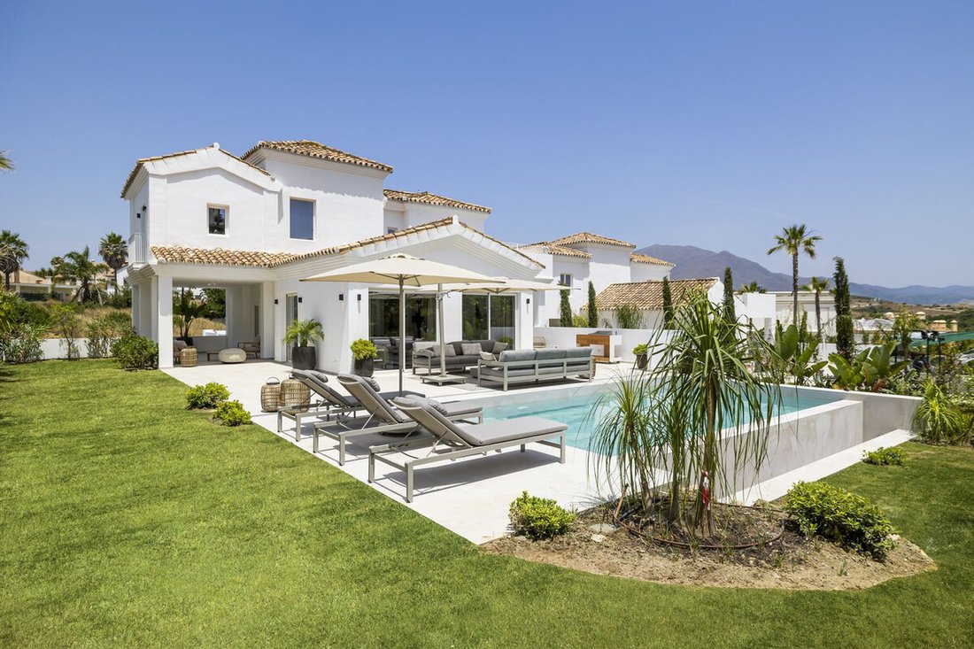 Villa in Casares, Andalusia, Spain 1 - 15882488