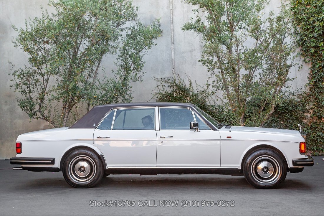 Rolls-Royce Silver Spur in Los Angeles, CA 4 - 15882374