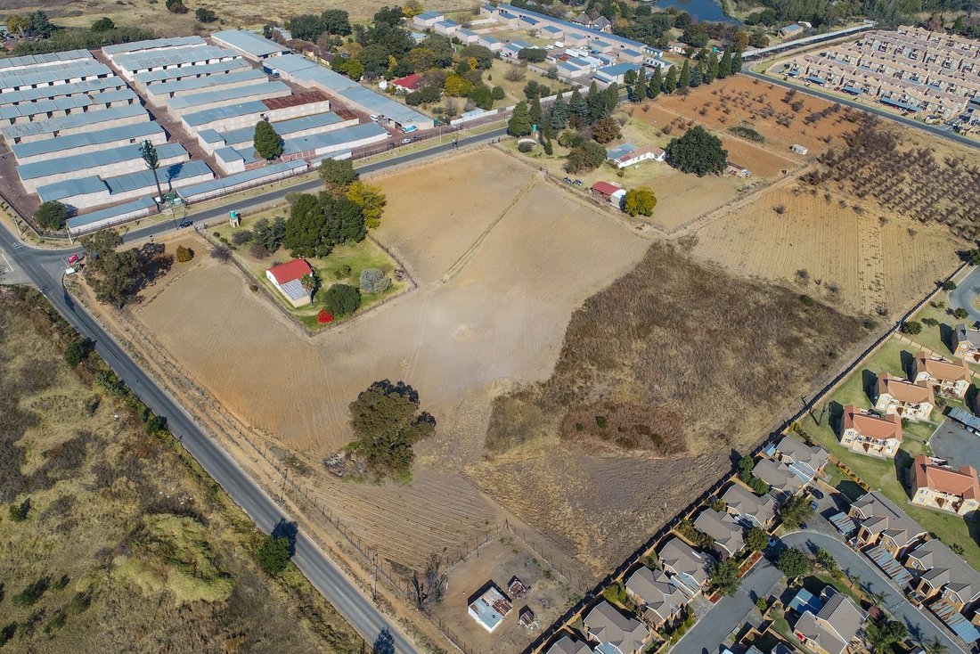 Land in Honeydew, Gauteng, South Africa 4 - 15882537