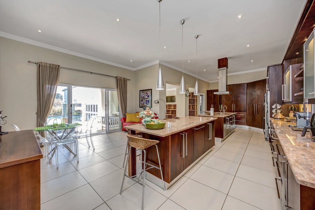 House in Chartwell, Gauteng, South Africa 4 - 15885120