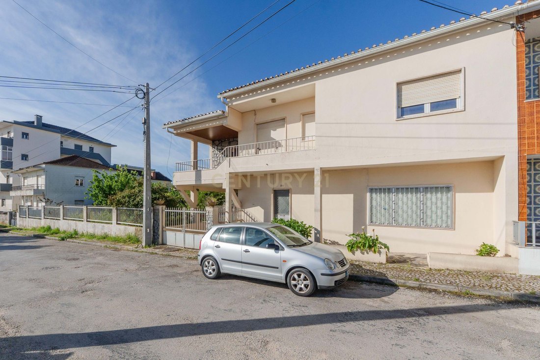 Villa in Santa Iria de Azoia, Sao Joao da Talha e Bobadela, Lisbon, Portugal 2 - 15882916