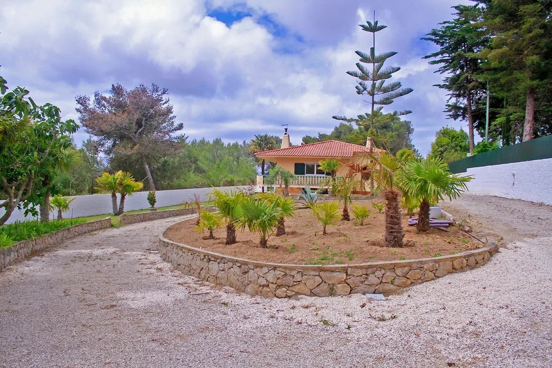 Villa in Alcabideche, Lisbon, Portugal 2 - 13642796