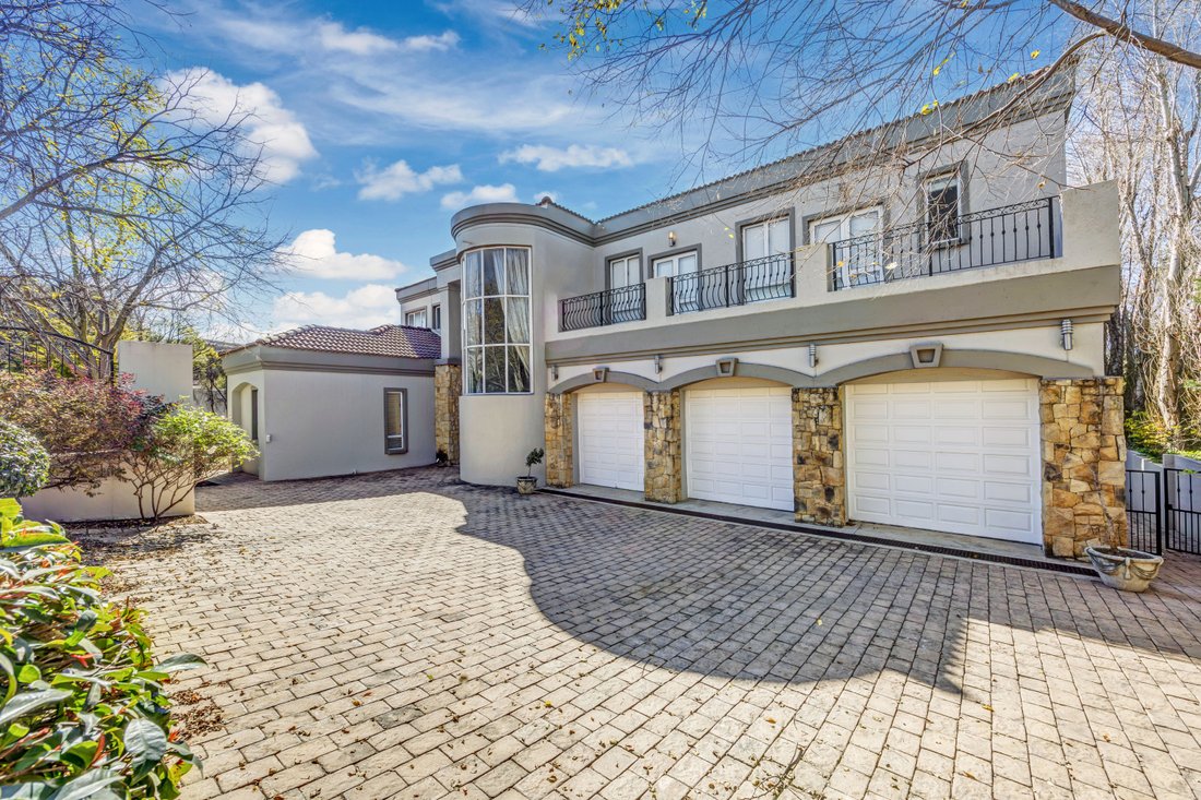 House in Chartwell, Gauteng, South Africa 3 - 15885120