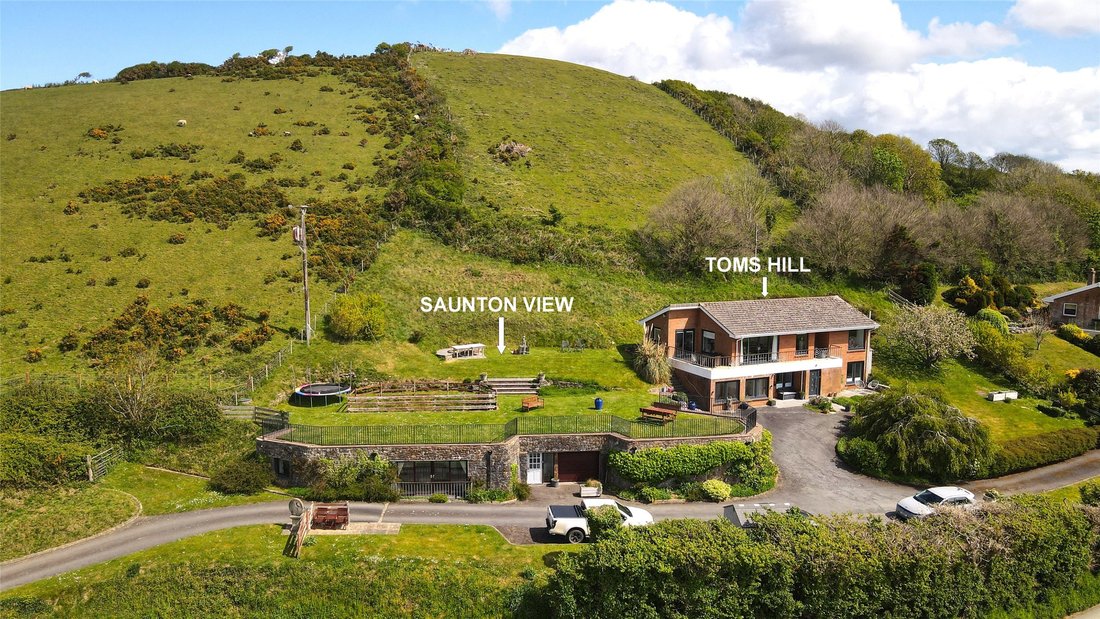 House in Braunton, England 1 - 15884147
