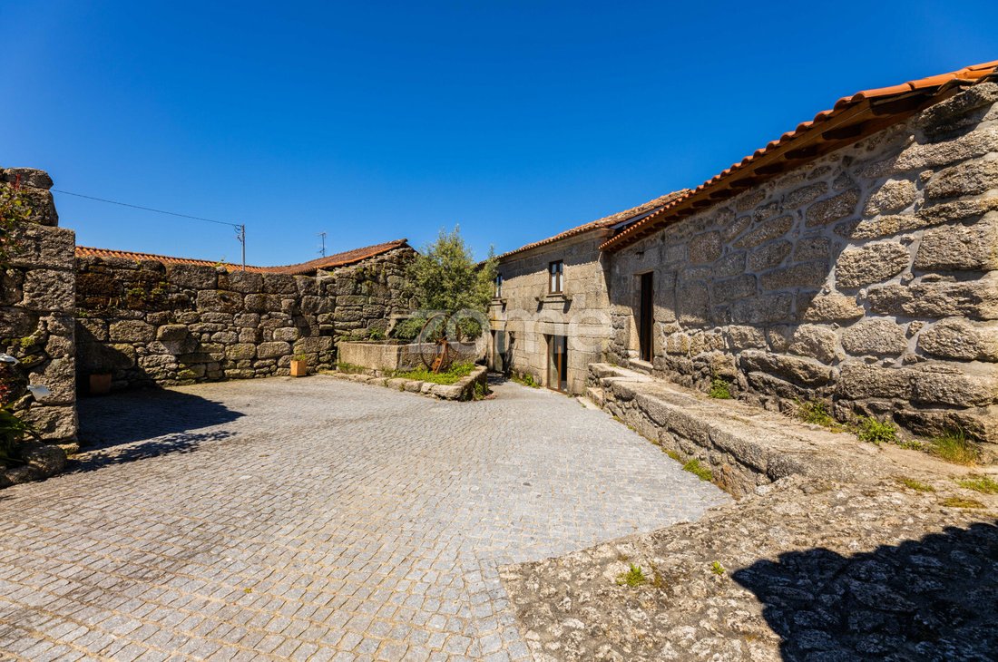 House in Anisso e Soutelo, Braga, Portugal 3 - 15884471