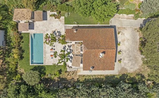 Villa in Grimaud, Provence-Alpes-Côte d'Azur, France 1