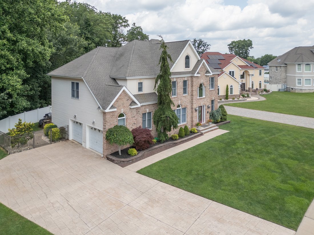 House in Toms River, New Jersey, United States 3 - 15882748