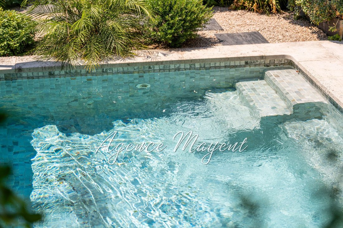 Villa in Cannes, Provence-Alpes-Côte d'Azur, France 2 - 15884404
