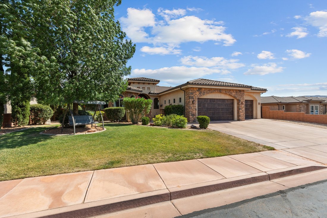 House in Ivins, Utah, United States 5 - 15883893