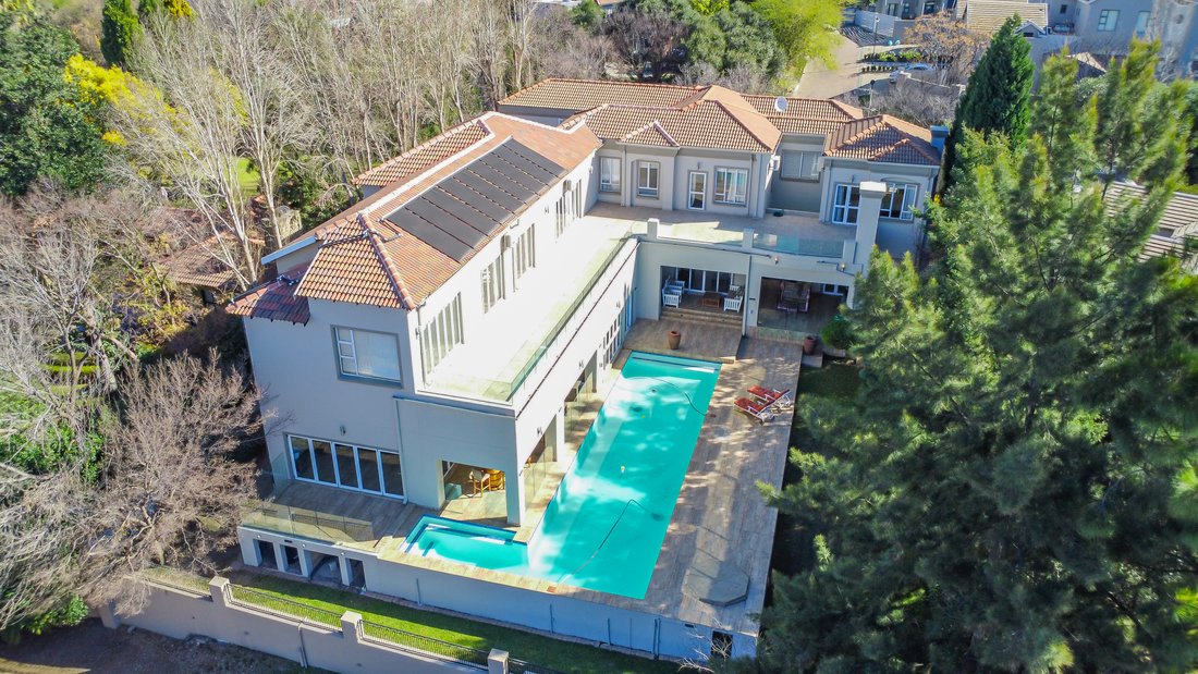 House in Chartwell, Gauteng, South Africa 1 - 15885120