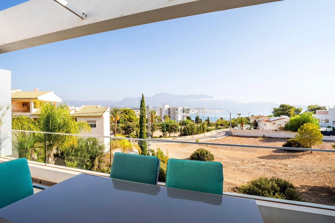 Villa in l'Albir, l'Alfas del Pi, Valencian Community 4 - 14707782