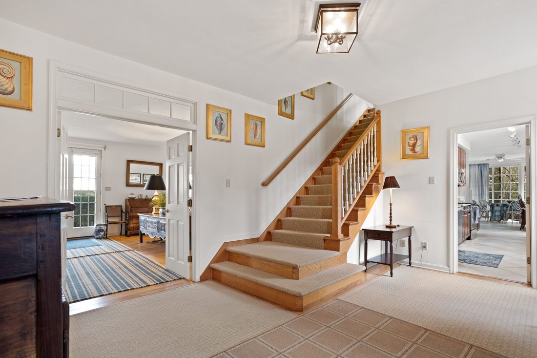 East Hampton, New York, United States 3 - 15878829