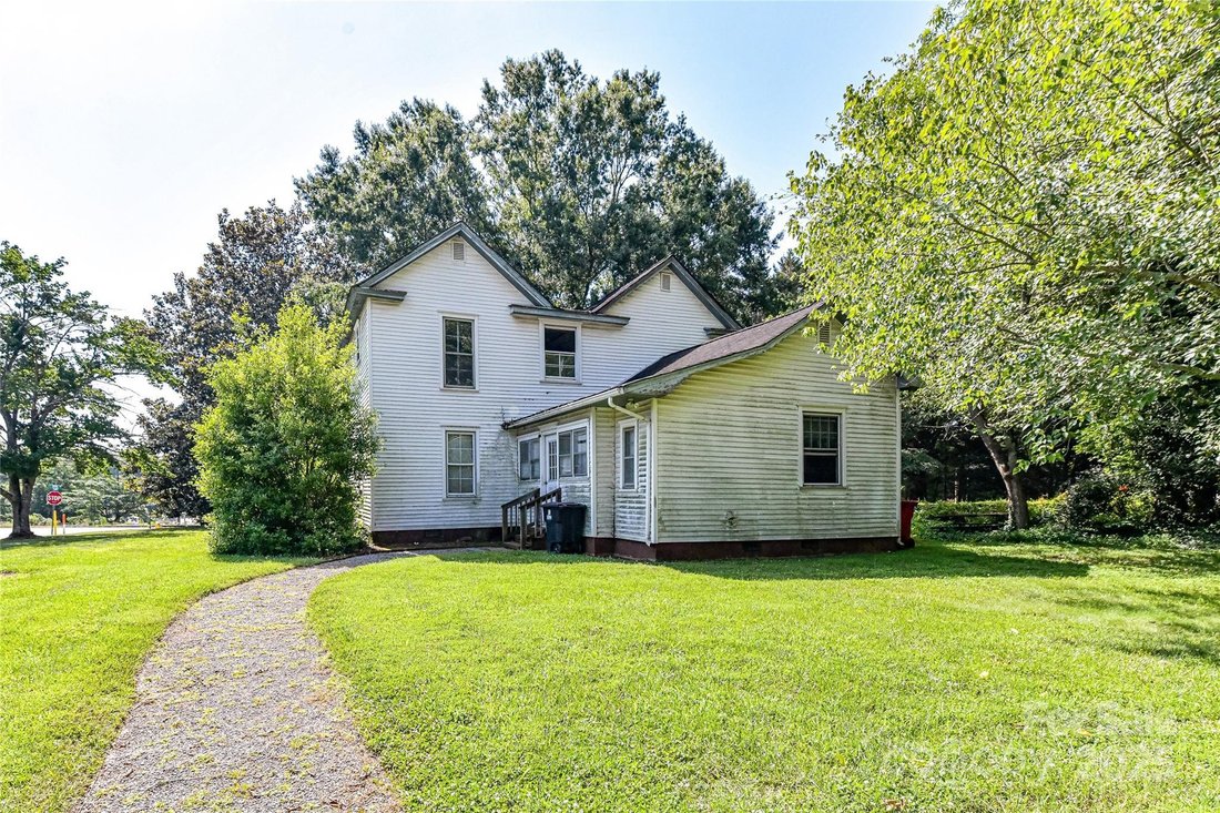 House in Davidson, North Carolina, United States 3 - 15885072