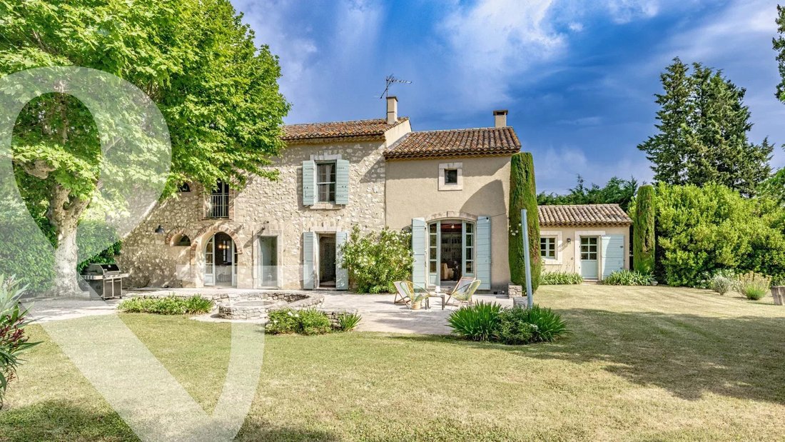 House in Plan-d'Orgon, Provence-Alpes-Côte d'Azur, France 2 - 15881832
