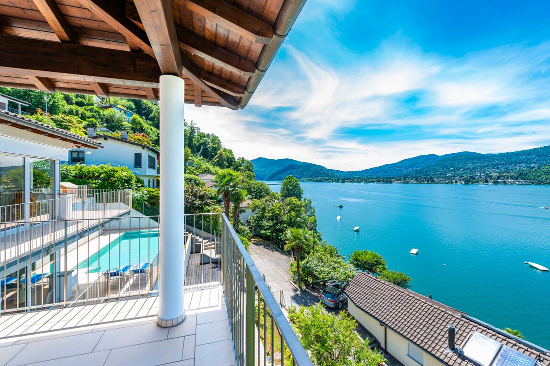 House in Collina d'Oro, Ticino, Switzerland 2 - 15883780