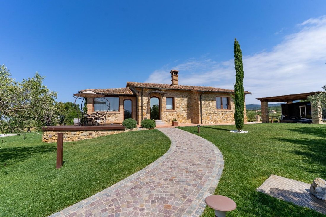 Villa in Riparbella, Tuscany, Italy 4 - 15884098