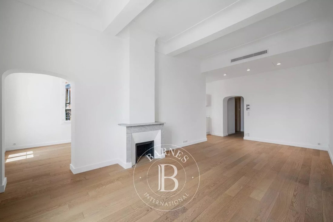 Appartement à Nice, Provence-Alpes-Côte d'Azur, France 3 - 15882136