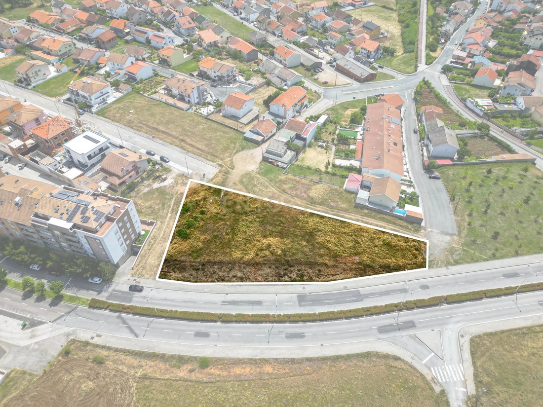 Land in Se, Santa Maria e Meixedo, Braganca District, Portugal 1 - 14228503