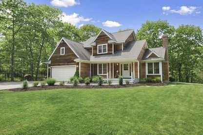 East Hampton, New York, United States 1 - 15878952