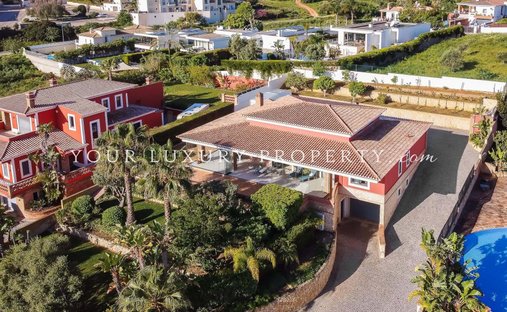Villa a Praia De Porto Mós, Sao Goncalo de Lagos, Algarve 1