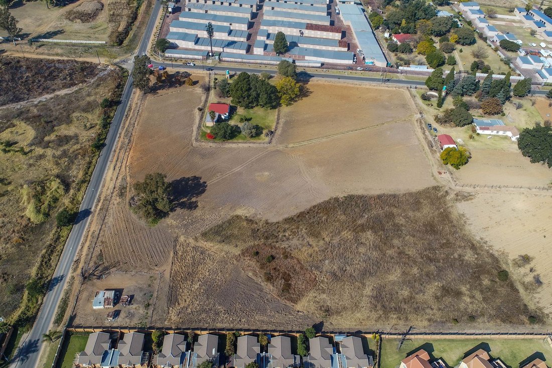 Land in Honeydew, Gauteng, South Africa 3 - 15882537