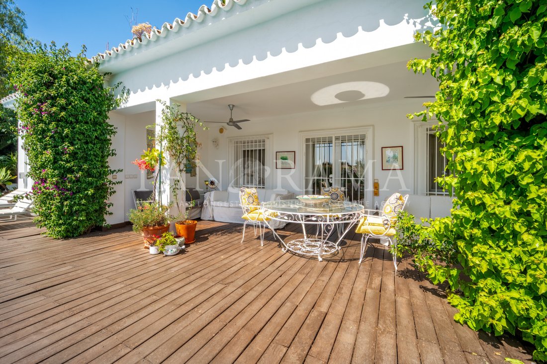 Villa in Guadalmina Alta, San Pedro de Alcantara, Spain 5 - 15881925