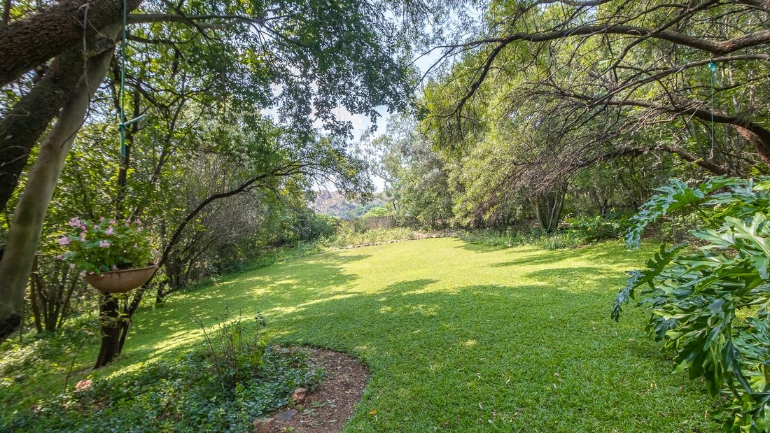 Farm Ranch in Lanseria, Gauteng, South Africa 3 - 15882686