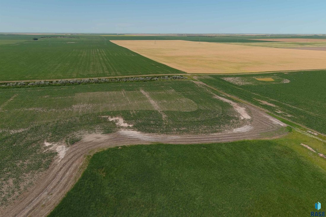 Land in Pierre, South Dakota, United States 3 - 15872857