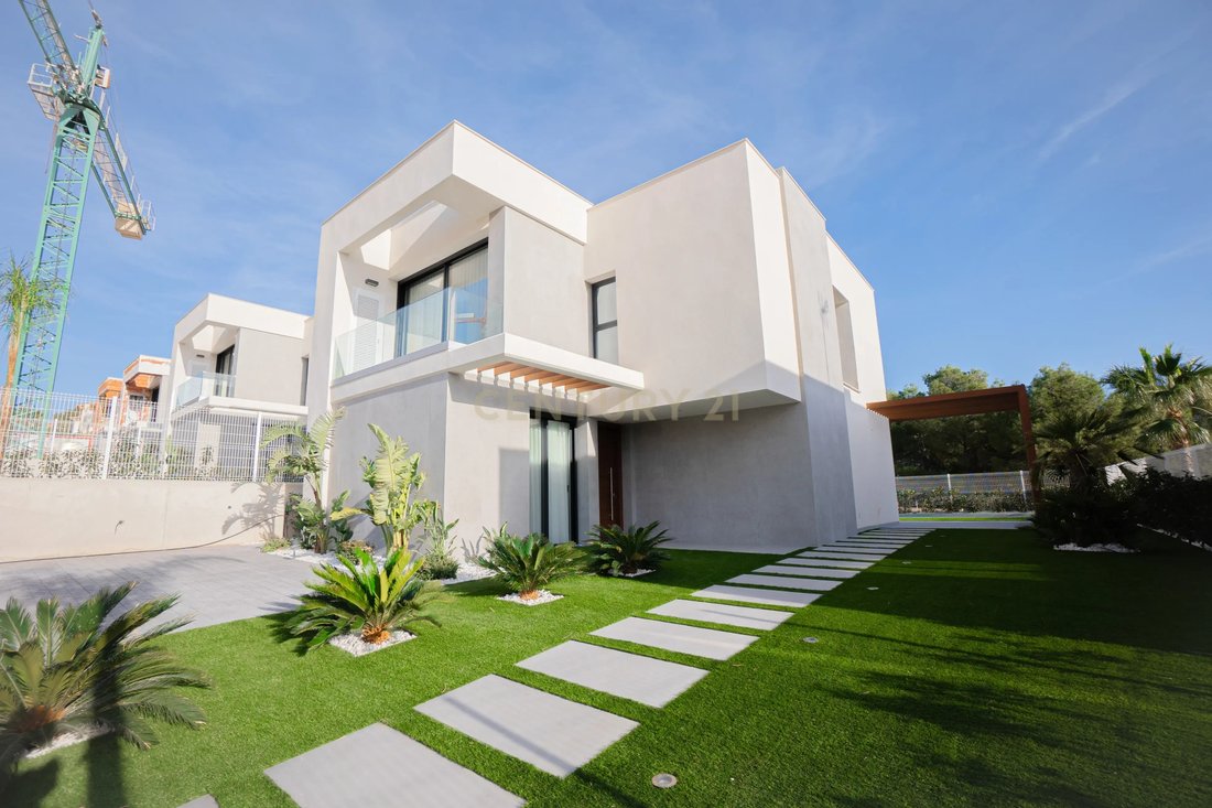 Villa in la Nucia, Valencian Community, Spain 1 - 13010428