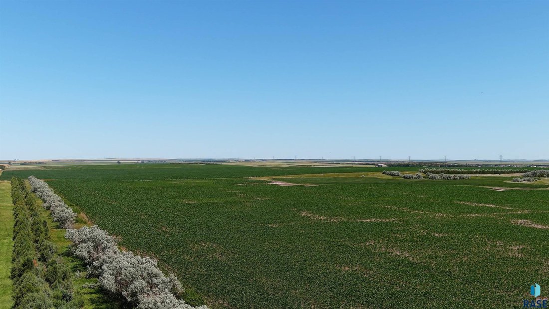 Land in Pierre, South Dakota, United States 2 - 15872857