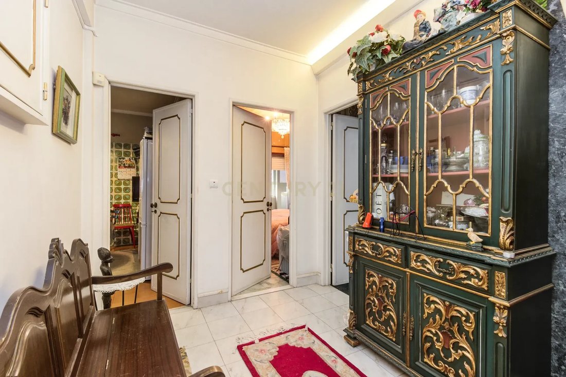 Apartment in Sao Domingos de Benfica, Lisbon, Portugal 1 - 14563116