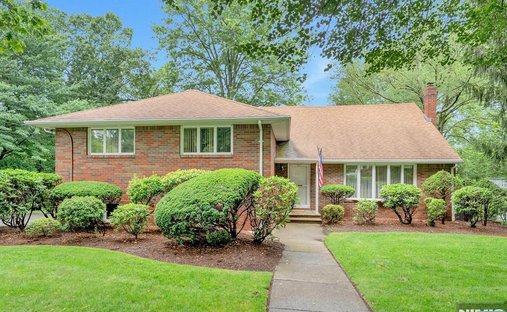 House in Paramus, New Jersey, United States 1