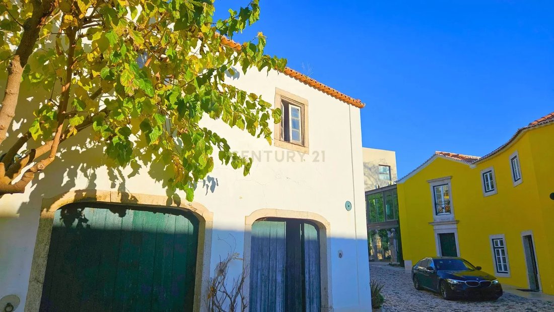Villa in Paco de Arcos, Lisbon, Portugal 1 - 15882708