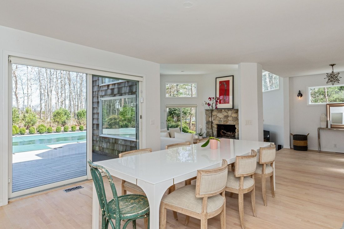 East Hampton, New York, United States 4 - 15879359