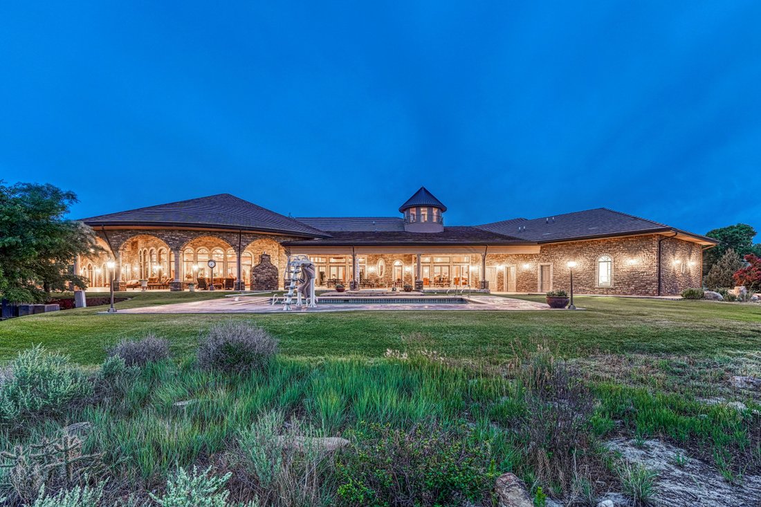 Autres à Pueblo, Colorado, États-Unis 3 - 15885166