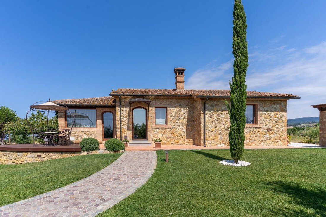 Villa in Riparbella, Tuscany, Italy 3 - 15884098