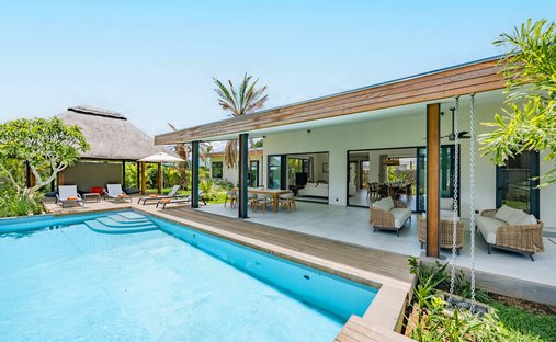 Villa in Tamarin, Rivière Noire District, Mauritius 1