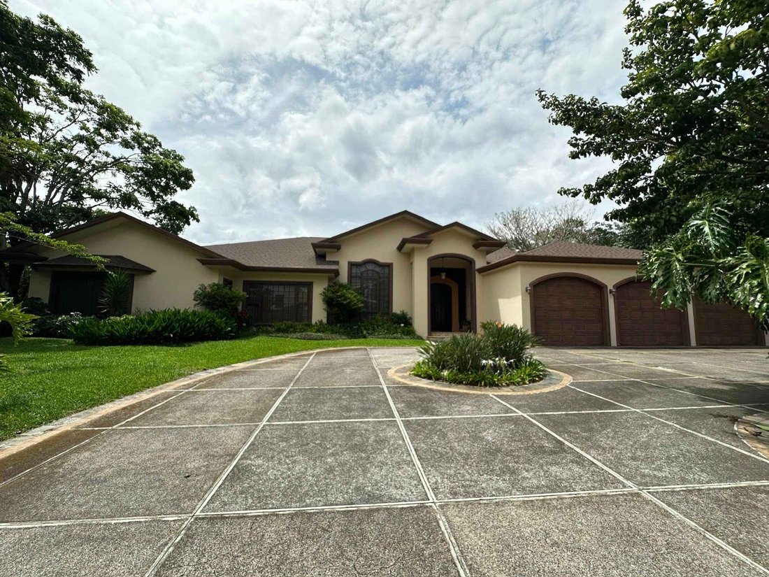 House in Santo Domingo, Heredia Province, Costa Rica 5 - 15885099