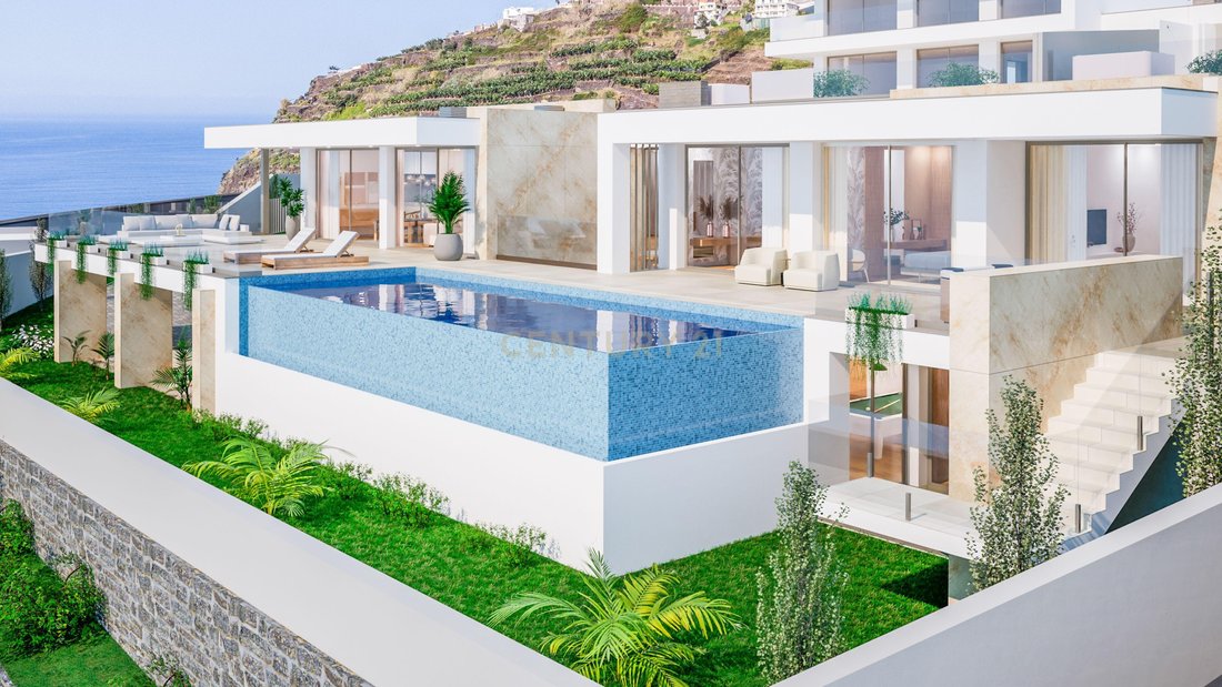 Villa in Arco da Calheta, Madeira, Portugal 1 - 15428060