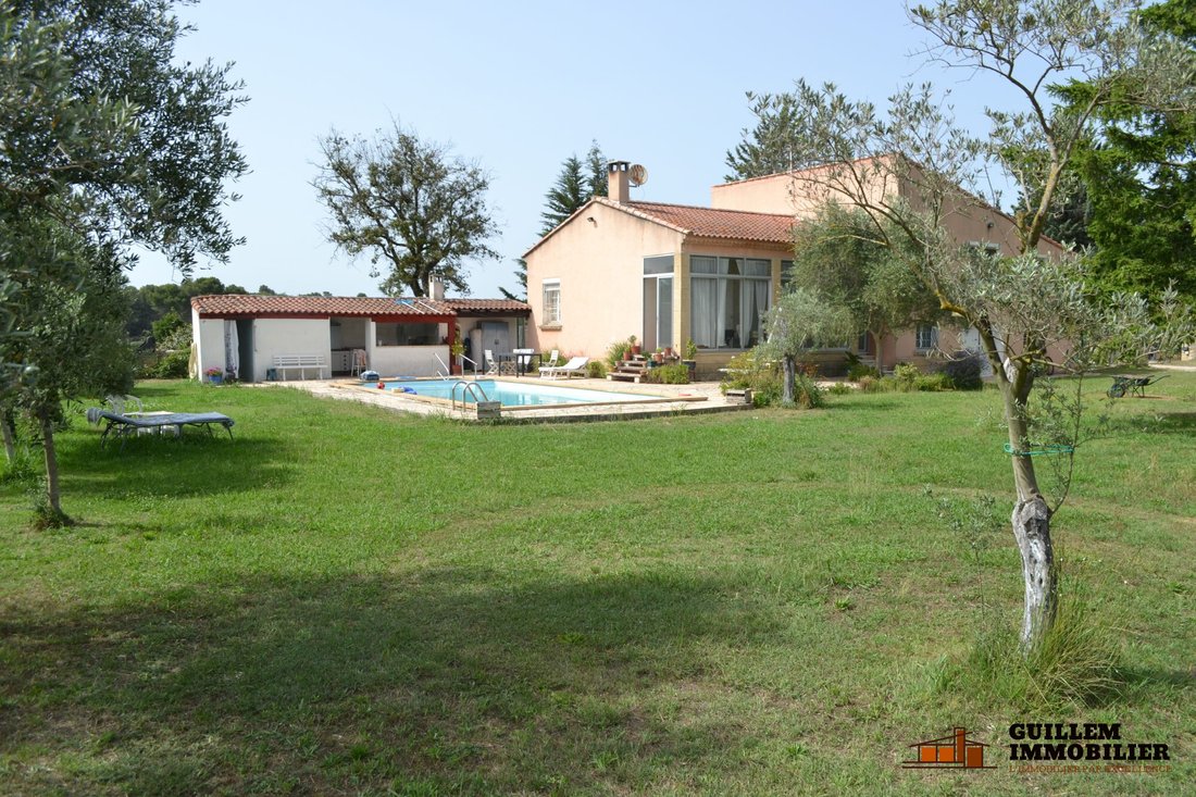 House in Cornillon-Confoux, Provence-Alpes-Côte d'Azur, France 1 - 15886519