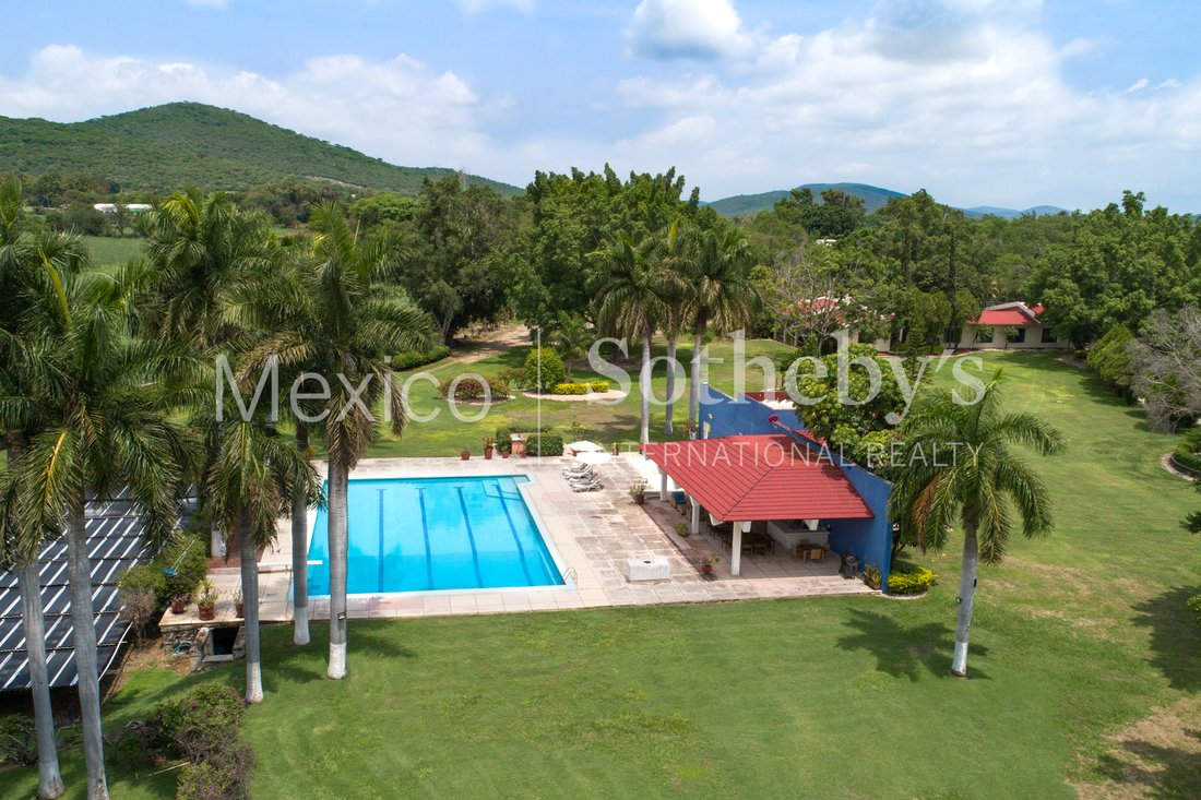 Farm Ranch in Yautepec de Zaragoza, Morelos, Mexico 2 - 15886992