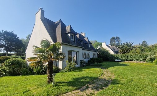 House in Pouldavid, Douarnenez, France 1