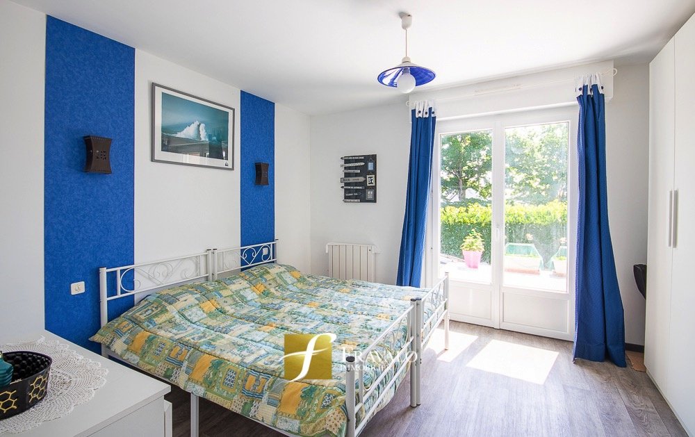 House in Zone Urbaine, Arradon, France 5 - 15887419