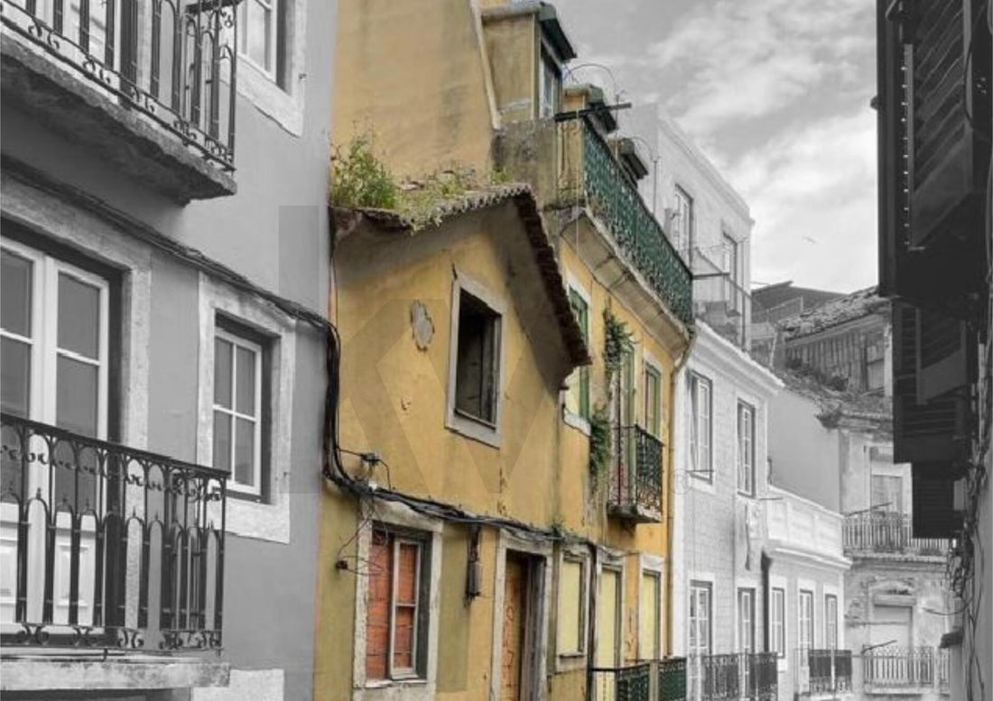Misericordia, Lisbon, Portugal 2 - 15889953