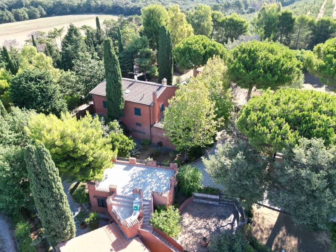 Villa in Center, Campiglia Marittima, Tuscany 1 - 15892452