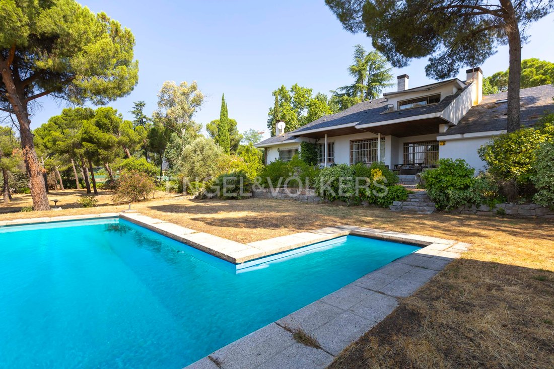 Residenza a Somosaguas, Pozuelo de Alarcón, Madrid 1 - 15889333